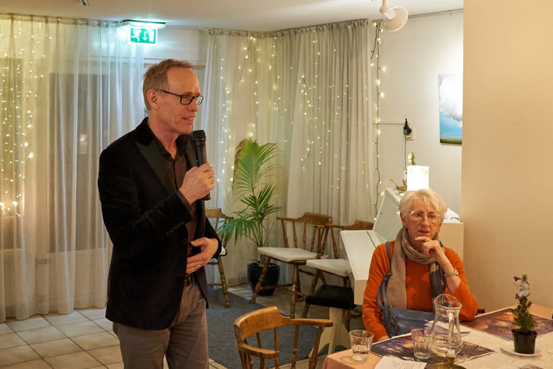 Nieuwjaarsreceptie 2020 Sidhadorp, Toespraak Radboud Matthijssen namens Harmonisch Wonen (foto Ger Lieve, 8-1-2020)