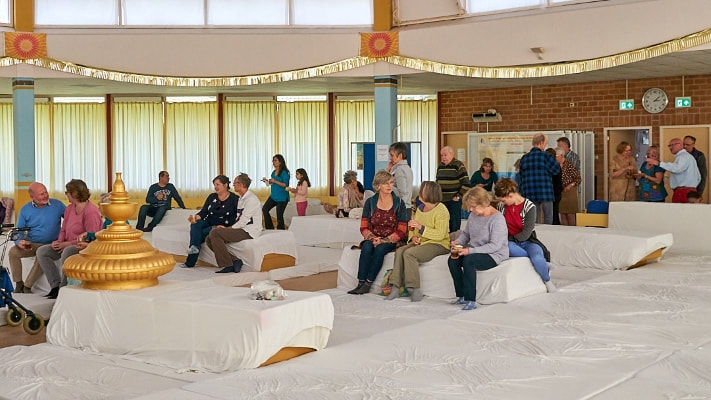 Mediterendenbijeenkomst Sidhadorp, deelnemers in de Koepel  (foto Ger Lieve, 26-10-2019)
